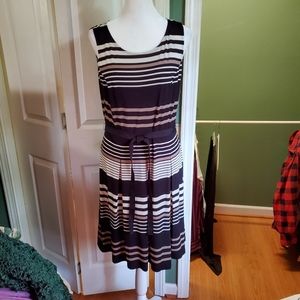 🌞  🌟 HOST PICK 🌟 NWOT Summer dress Black/Cream. Size 10 Petite